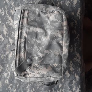 US Army, Combat Life Saver Bag